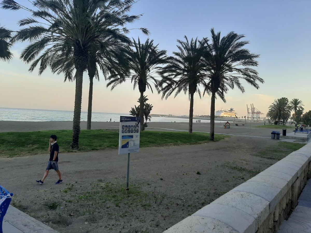 Apartamento Málaga Port Esterno foto