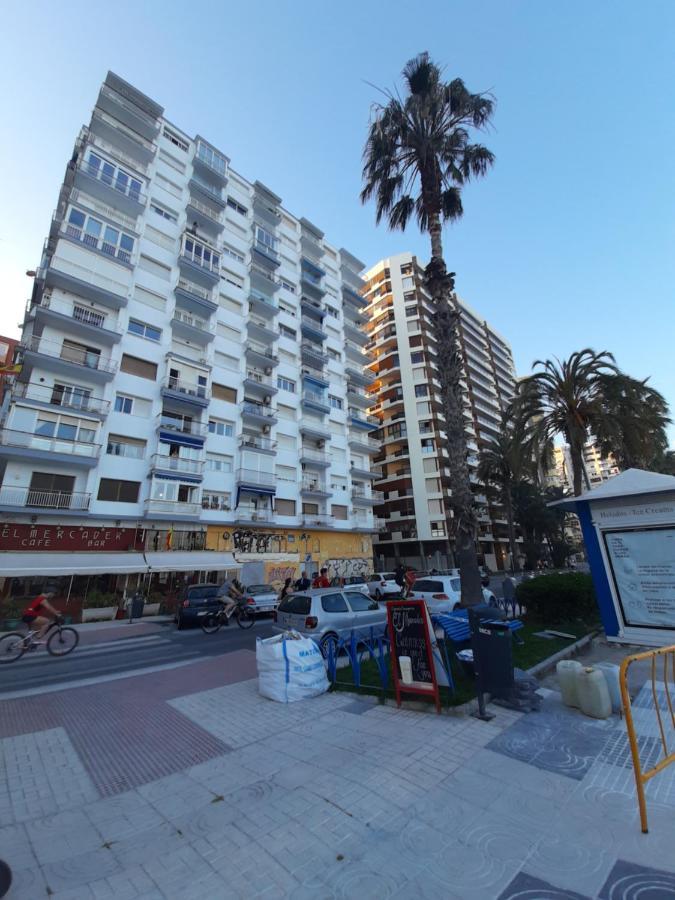 Apartamento Málaga Port Esterno foto