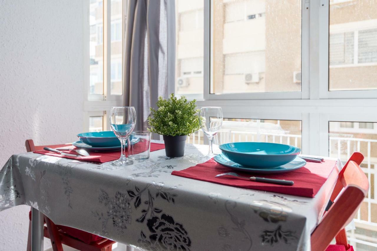 Apartamento Málaga Port Esterno foto